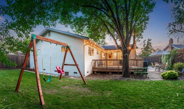 8377 Seeno Ave, Granite Bay, CA 95746