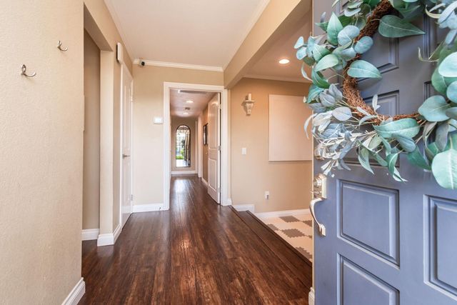 8377 Seeno Ave, Granite Bay, CA 95746