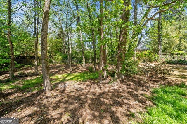 745 Princeton Mill Run, Marietta, GA 30068