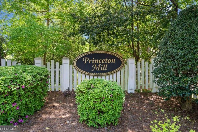 745 Princeton Mill Run, Marietta, GA 30068
