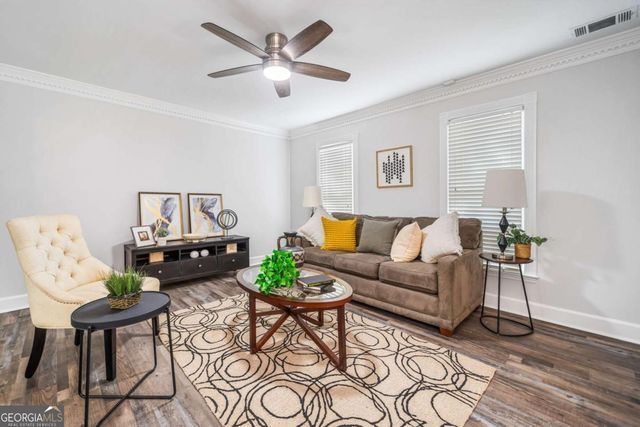 745 Princeton Mill Run, Marietta, GA 30068