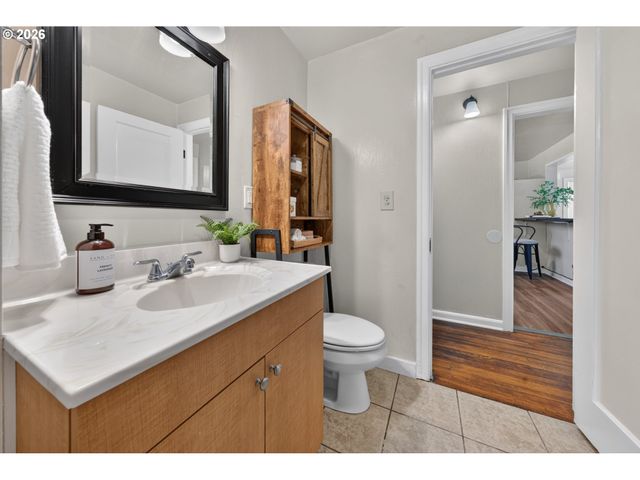 3041 ELMIRA Rd, Eugene, OR 97402