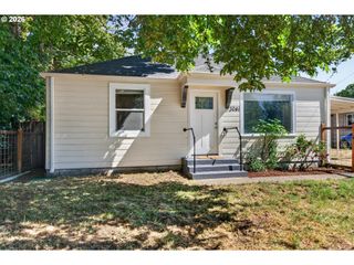 3041 ELMIRA Rd, Eugene, OR 97402