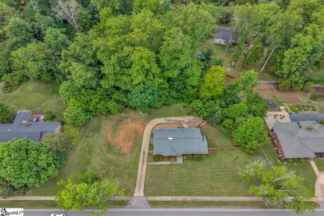 720 Parkins Mill Road, Greenville, SC 29607