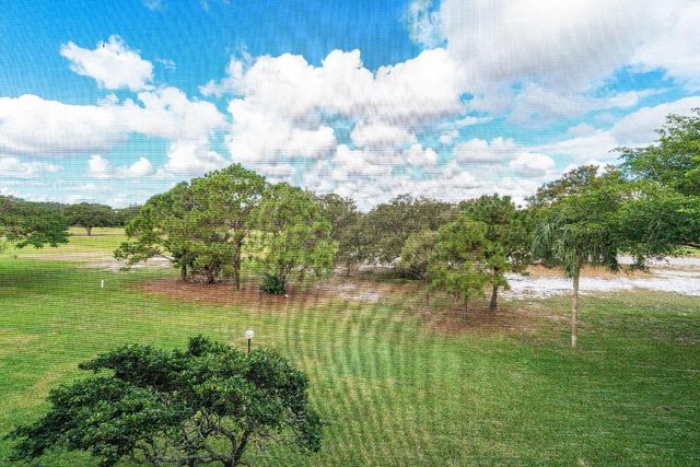 3505 Oaks Way 301, Pompano Beach, FL 33069