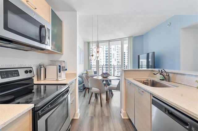 350 NE 24th St 1007, Miami, FL 33137