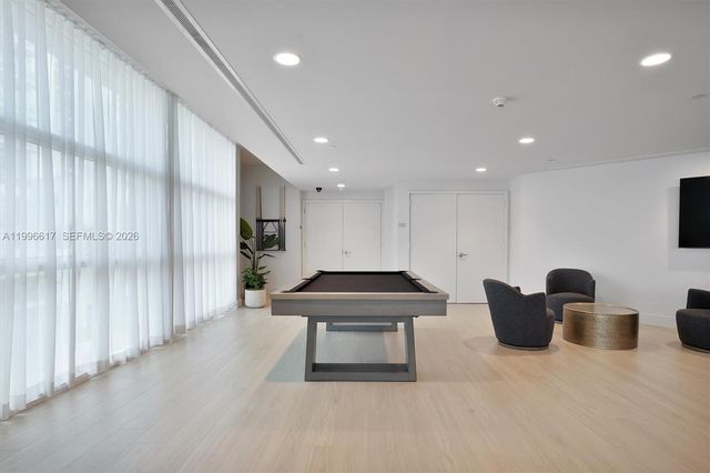 350 NE 24th St 1007, Miami, FL 33137