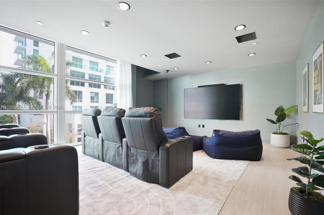 350 NE 24th St 1007, Miami, FL 33137