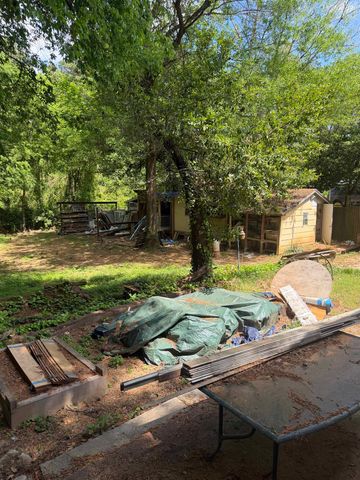 1407 Valley Dr., Longview, TX 75601