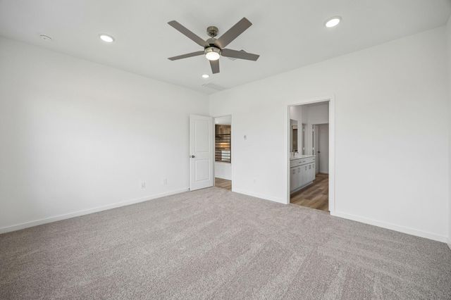 634 Amber Falls Drive, Montgomery, TX 77356