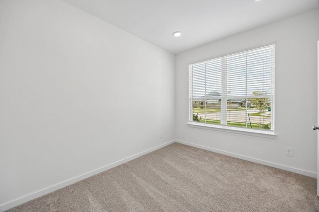 634 Amber Falls Drive, Montgomery, TX 77356