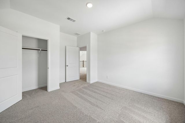 634 Amber Falls Drive, Montgomery, TX 77356