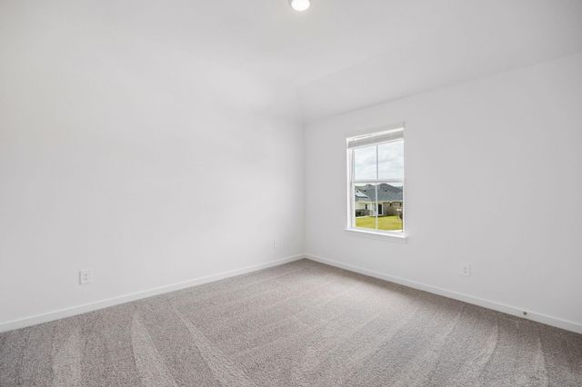 634 Amber Falls Drive, Montgomery, TX 77356