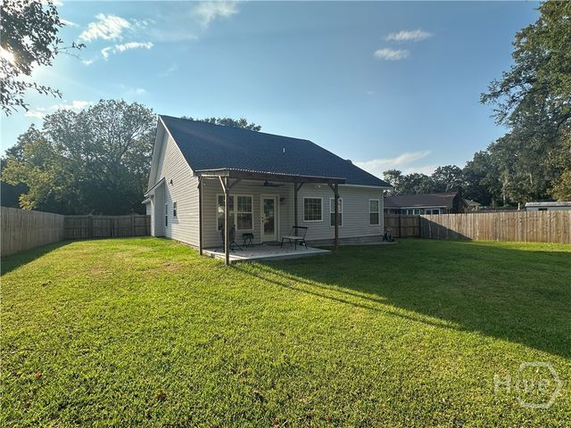 207 Piercefield Drive, Richmond Hill, GA 31324