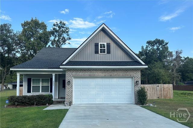 207 Piercefield Drive, Richmond Hill, GA 31324