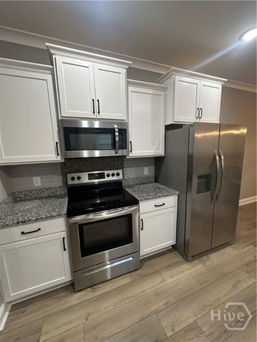 207 Piercefield Drive, Richmond Hill, GA 31324