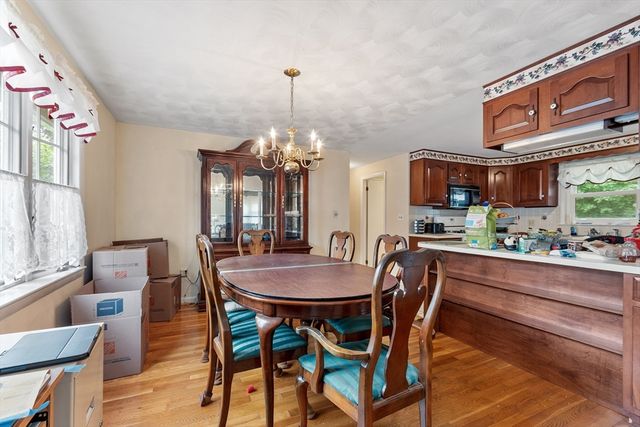 55 Lisa Dr, Leominster, MA 01453
