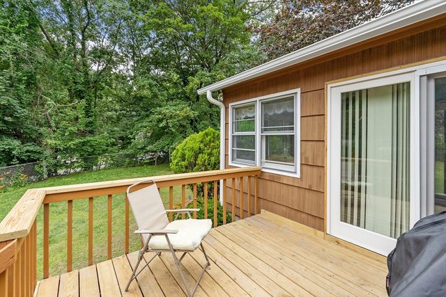 55 Lisa Dr, Leominster, MA 01453