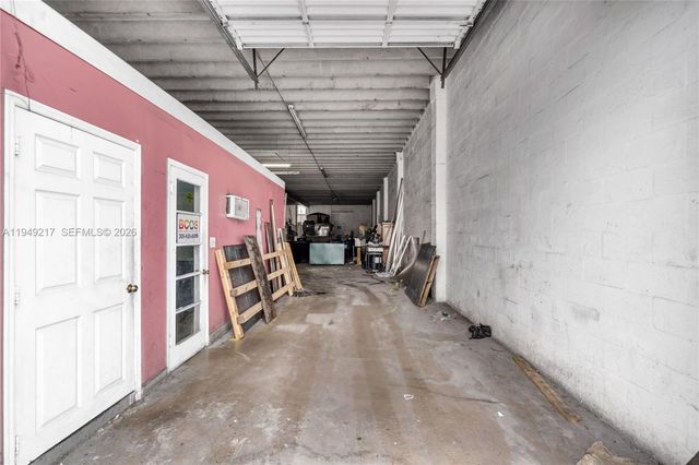 3904 NW 32nd Ave, Miami, FL 33142