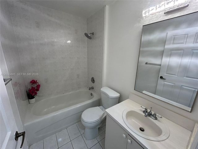 4961 Leeward Ln 3102, Dania Beach, FL 33312