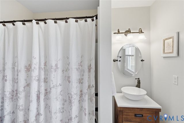 61 Mohawk Rd, Buckingham, VA 23921