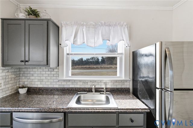 61 Mohawk Rd, Buckingham, VA 23921