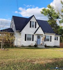61 Mohawk Rd, Buckingham, VA 23921