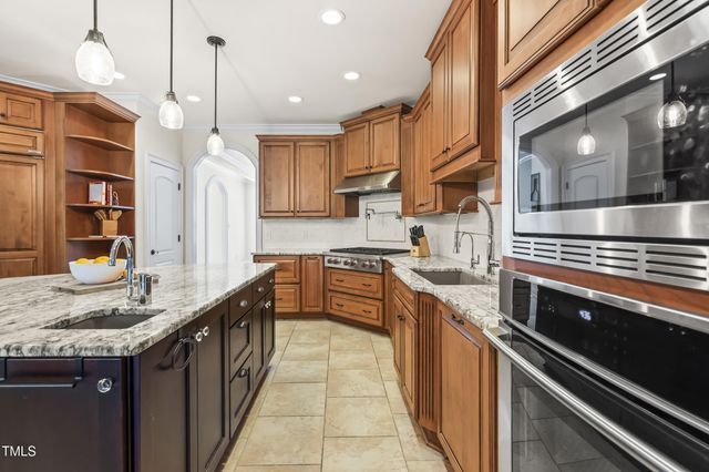 5808 Cavanaugh Drive, Raleigh, NC 27614