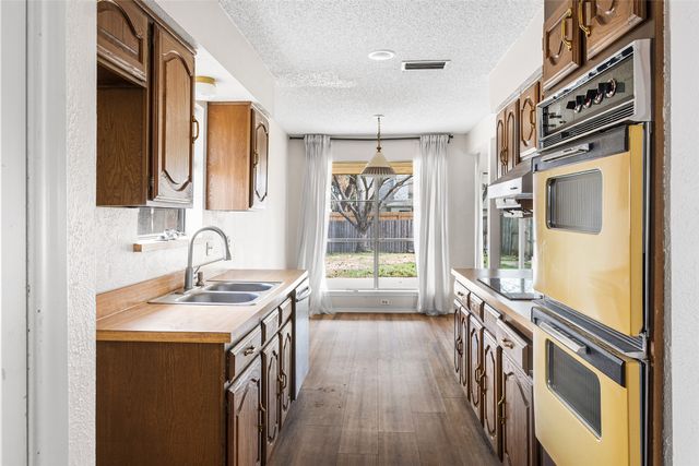 3405 Brook Glen Drive, Garland, TX 75044