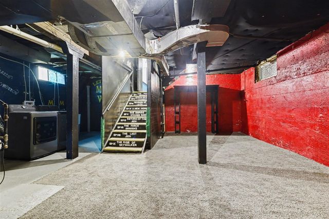 683 Capital Avenue, Battle Creek, MI 49017