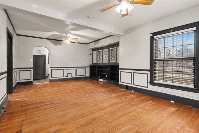 683 Capital Avenue, Battle Creek, MI 49017