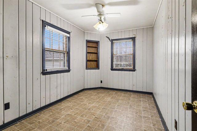 683 Capital Avenue, Battle Creek, MI 49017