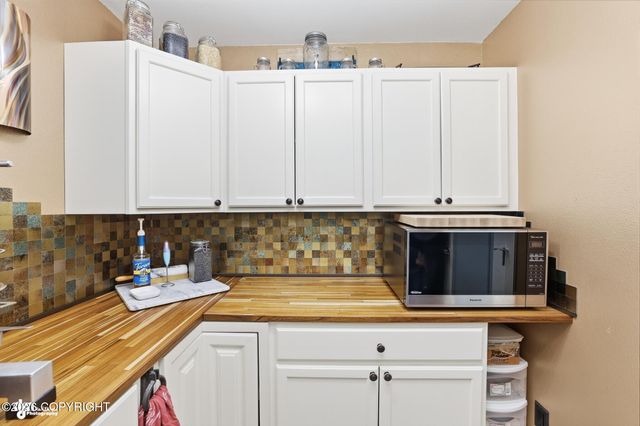 39285 Swanson River Road, Sterling, AK 99672