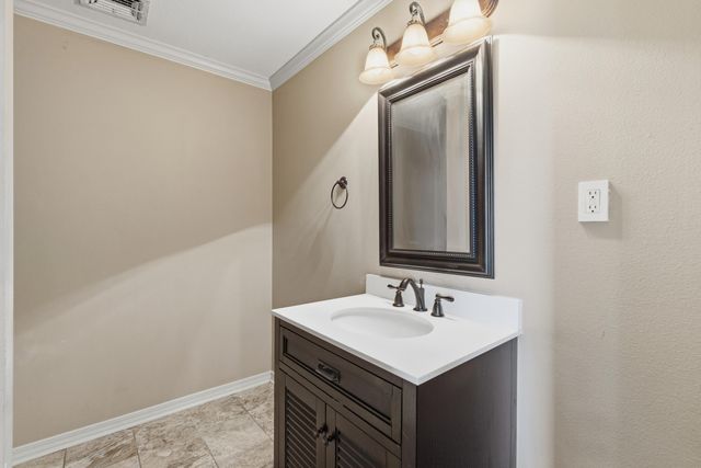 808 Ladner St., Purvis, MS 39475