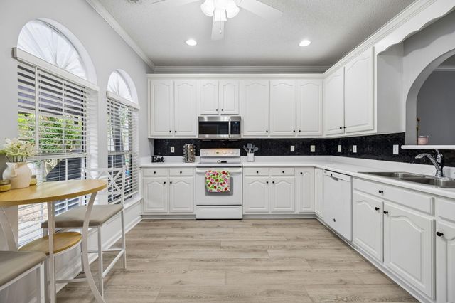 1700 W Oak Drive Unit 246, Dalton, GA 30721