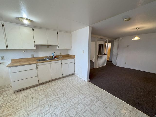 25991 Cir Bell Road, Fall River Mills, CA 96028