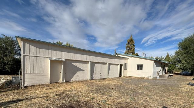 25991 Cir Bell Road, Fall River Mills, CA 96028