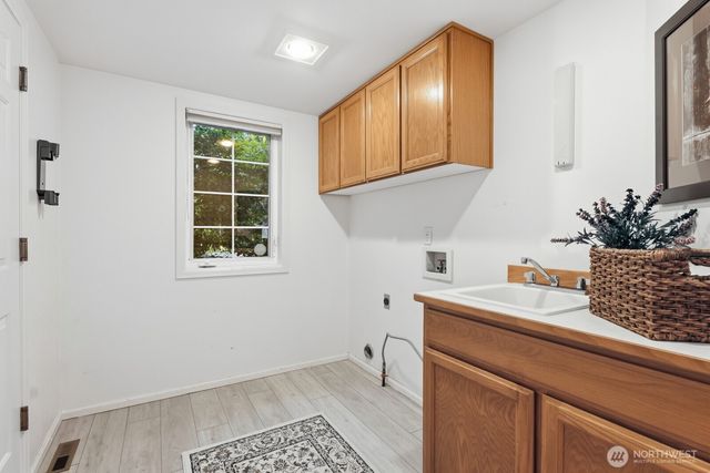 6105 128th Street SW, Mukilteo, WA 98275