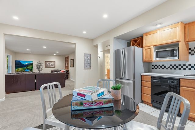 6105 128th Street SW, Mukilteo, WA 98275