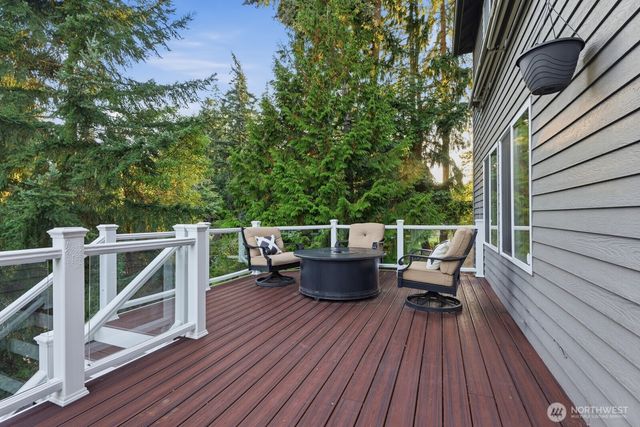 6105 128th Street SW, Mukilteo, WA 98275