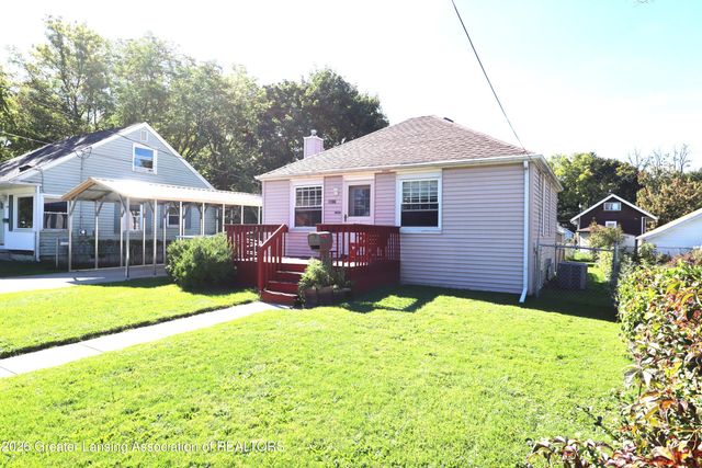2306 Teel Avenue, Lansing, MI 48910