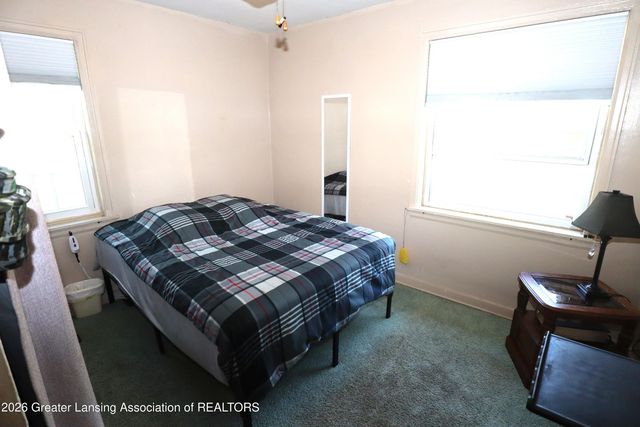 2306 Teel Avenue, Lansing, MI 48910