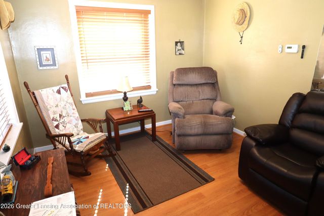 2306 Teel Avenue, Lansing, MI 48910