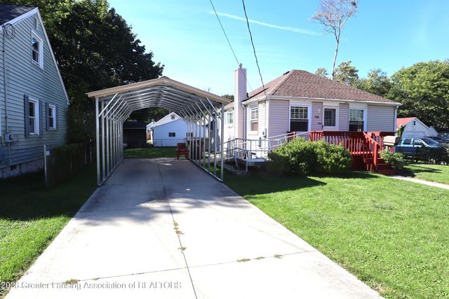 2306 Teel Avenue, Lansing, MI 48910