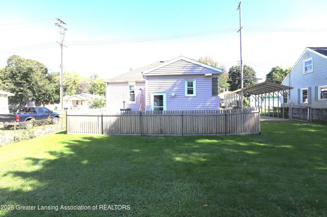 2306 Teel Avenue, Lansing, MI 48910