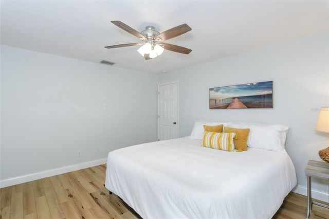 2221 CYPRESS POINT DRIVE E, Clearwater, FL 33763