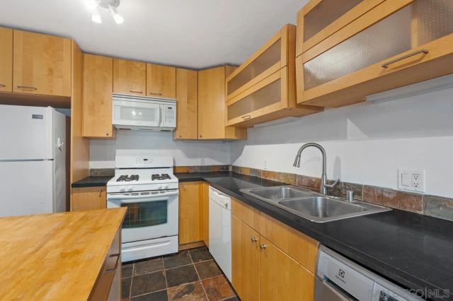 4167 Mississippi St, San Diego, CA 92104