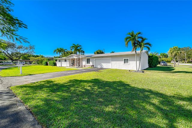 10600 SW 80th Court, Miami, FL 33156