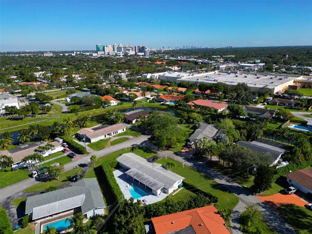 10600 SW 80th Court, Miami, FL 33156