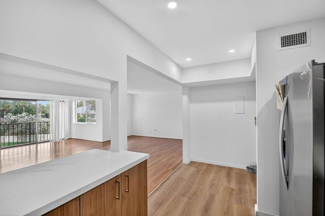 4991 Sable Pine Circle C2, West Palm Beach, FL 33417